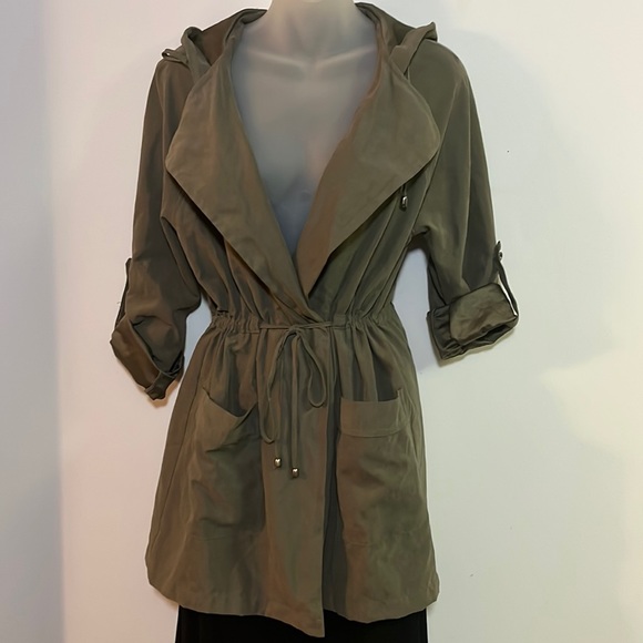 BE COOL Jackets & Blazers - Be Cool mid length hooded all weather coat overcoat Taupe. Womens Size M